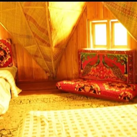 El Paradisio Chalet House